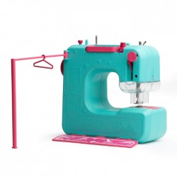 Lelle BARBIE ar šujmašīnu Lelle BARBIE ar šujmašīnu