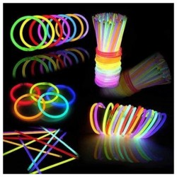 Tumsā spīdošas nujiņas 15gab Tumsā spīdošas nujiņas 15gab